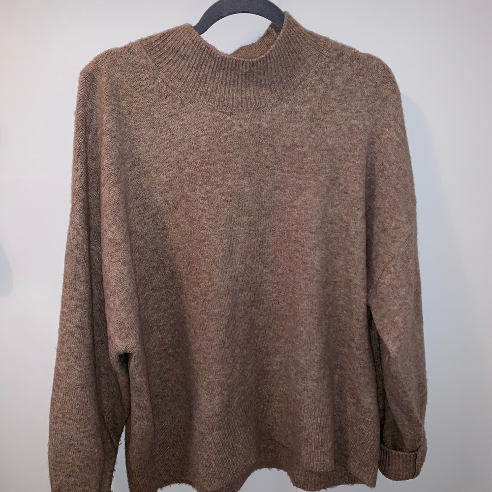 H&M Sweater